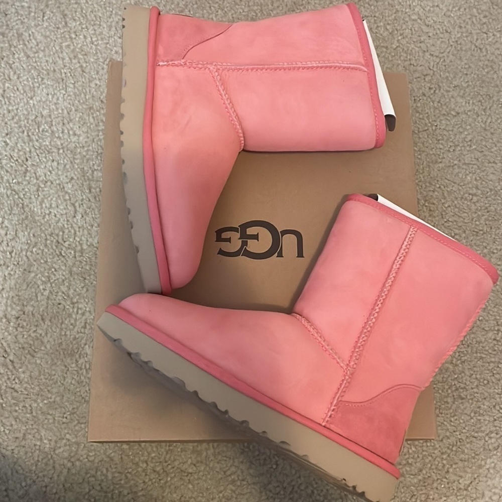 Cute pink brand new Ugg boots​​​​​​ - Picture 2 of 11
